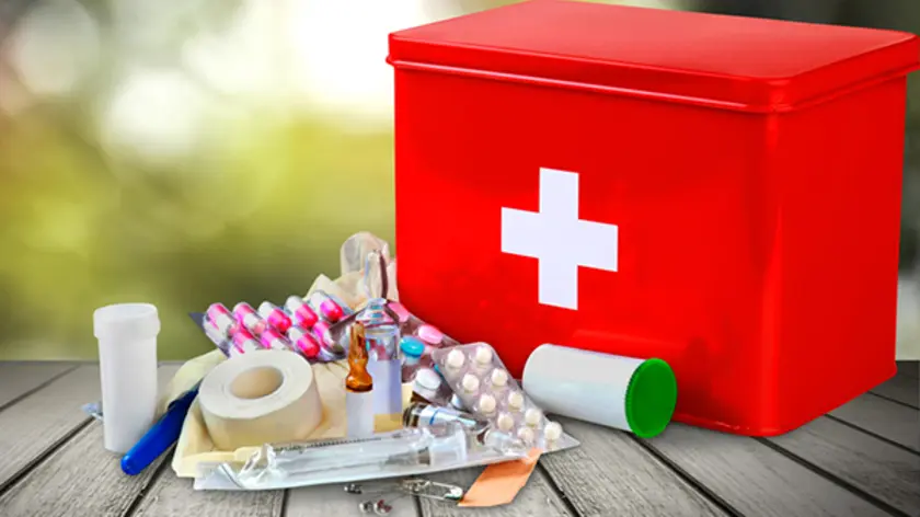 4 Reasons to Keep a First Aid Kit in Your Home or Office